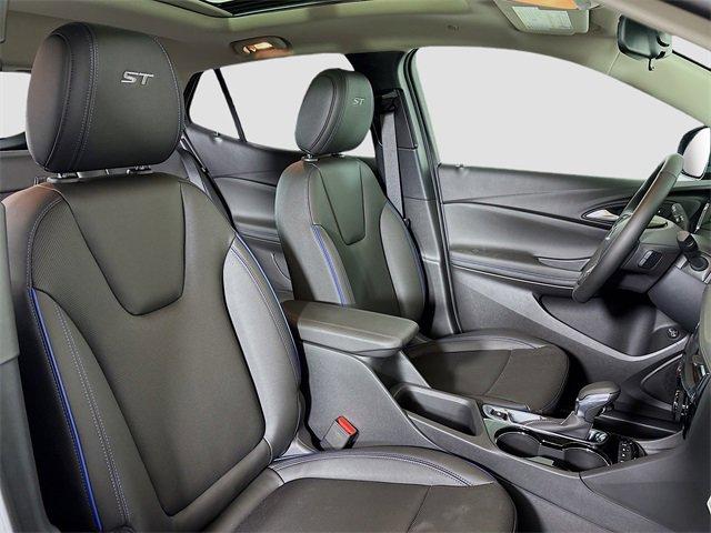 2025 Buick Encore GX Vehicle Photo in PUYALLUP, WA 98371-4149