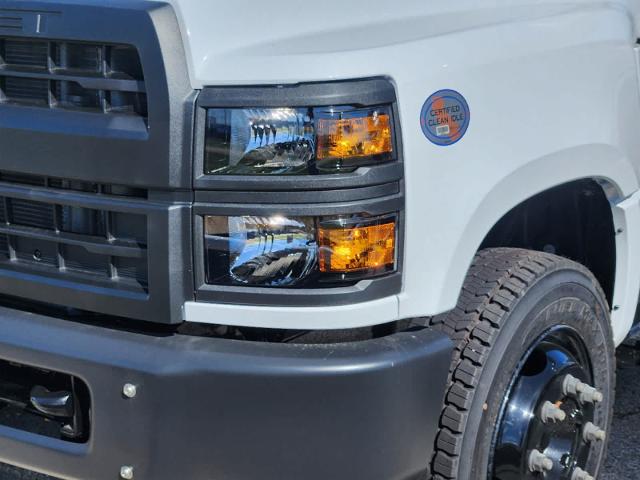 2024 Chevrolet Silverado Chassis Cab Vehicle Photo in LEWISVILLE, TX 75067