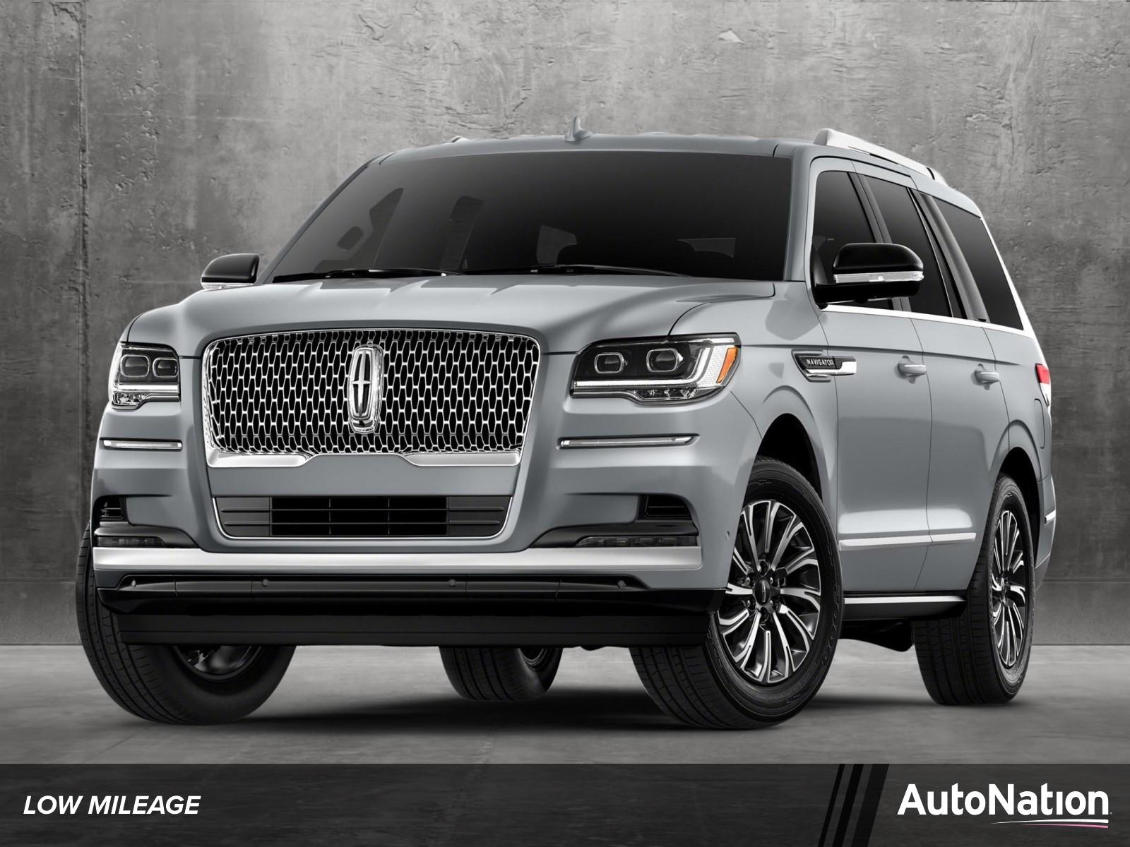 2024 Lincoln Navigator Vehicle Photo in Pembroke Pines , FL 33027