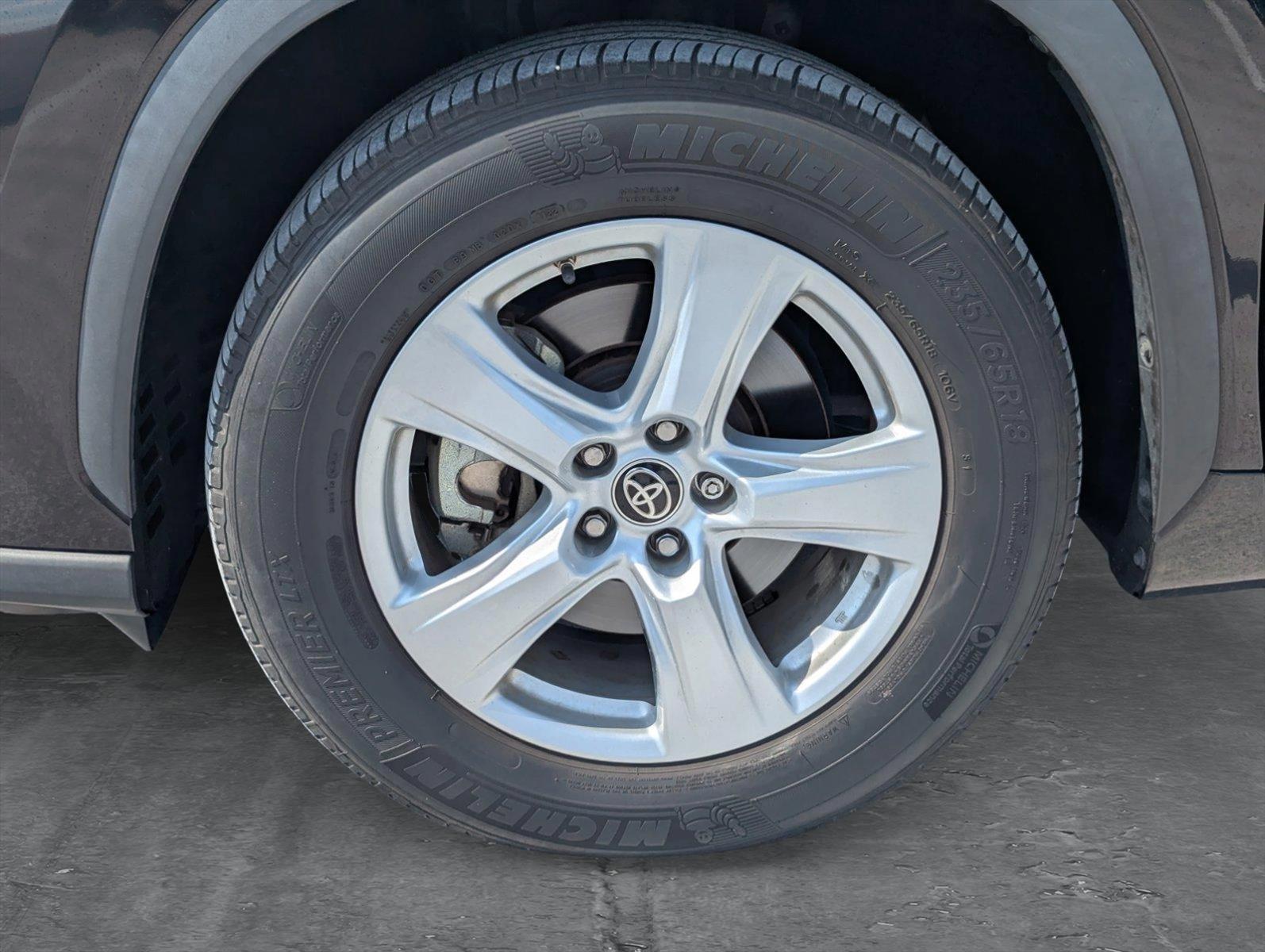 2022 Toyota Highlander Vehicle Photo in Ft. Myers, FL 33907