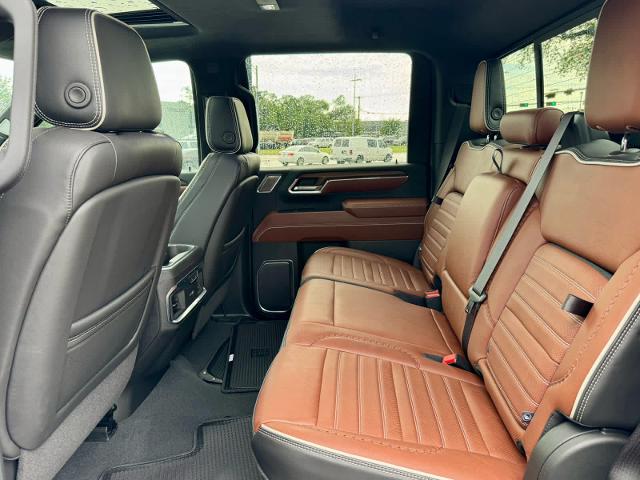 2024 GMC Sierra 2500 HD Vehicle Photo in DALLAS, TX 75209-3016