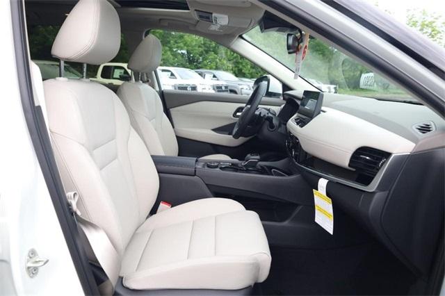 2025 Nissan Rogue Vehicle Photo in Hazelwood, MO 63042
