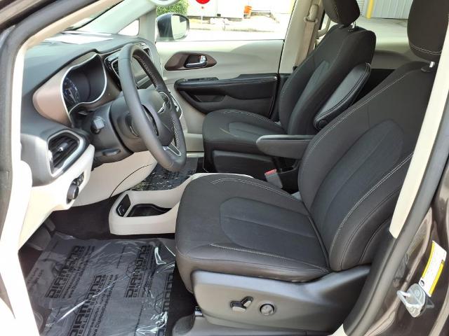 2022 Chrysler Voyager Vehicle Photo in Tampa, FL 33612