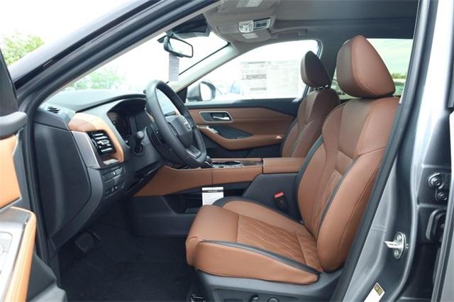 2025 Nissan Rogue Vehicle Photo in Hazelwood, MO 63042
