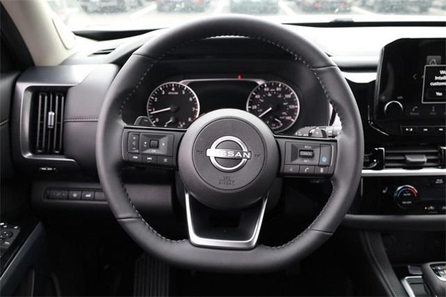 2025 Nissan Pathfinder Vehicle Photo in Hazelwood, MO 63042