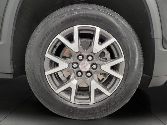 2023 GMC Acadia Vehicle Photo in GREEN BAY, WI 54303-3330