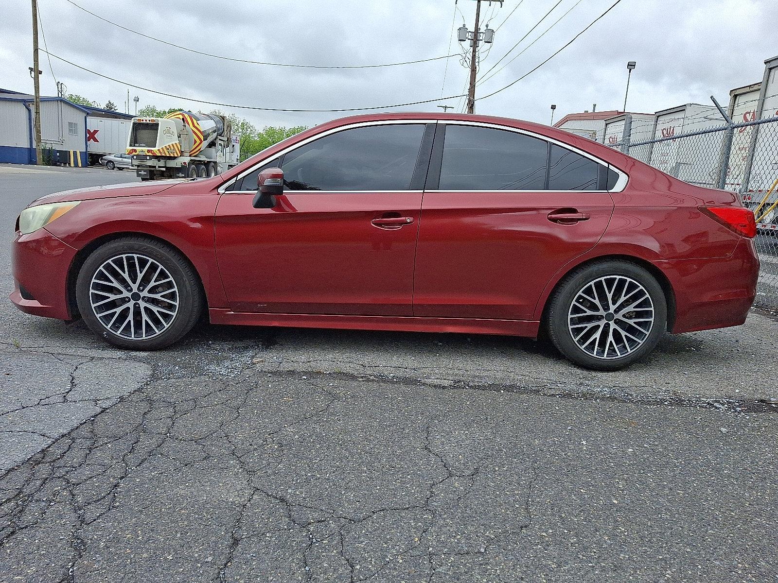 2015 Subaru Legacy Vehicle Photo in BETHLEHEM, PA 18017