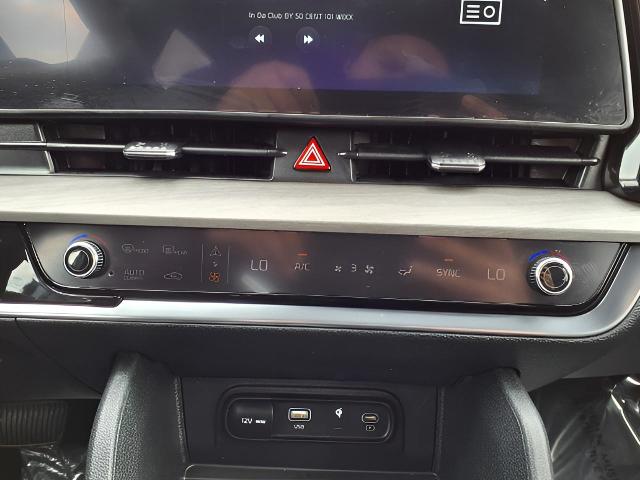 2024 Kia Sportage Vehicle Photo in Appleton, WI 54914