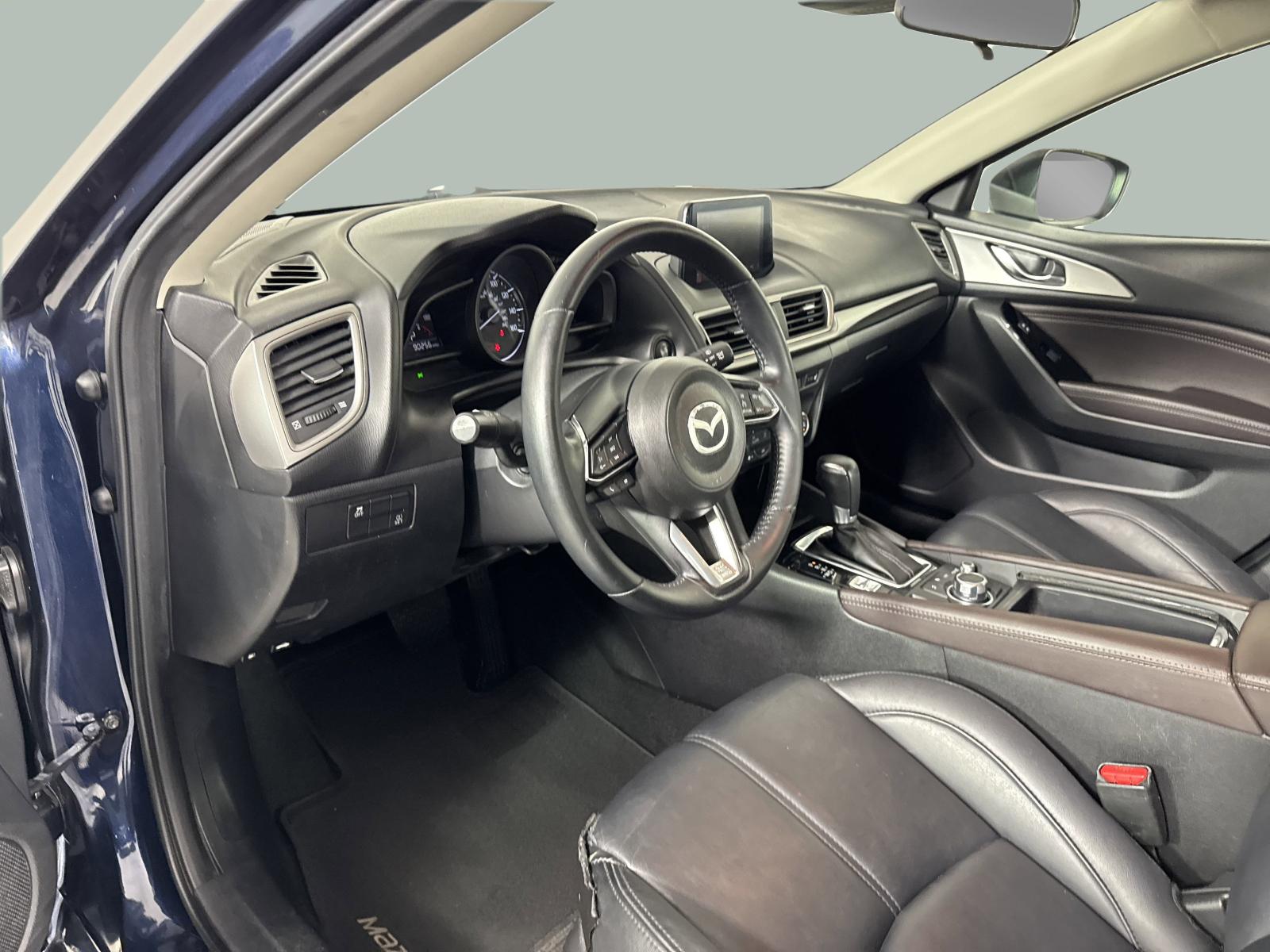 2018 Mazda Mazda3 5-Door Vehicle Photo in Georgetown, TX 78626