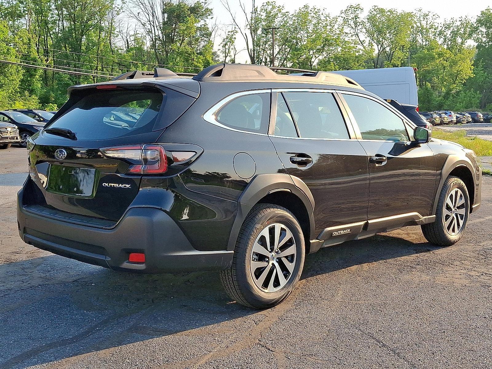 2025 Subaru Outback Vehicle Photo in Harrisburg, PA 17111