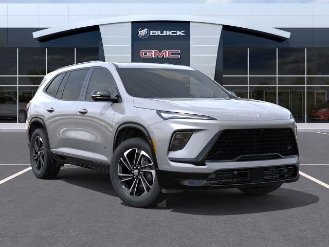 2025 Buick Enclave Vehicle Photo in GREEN BAY, WI 54303-3330