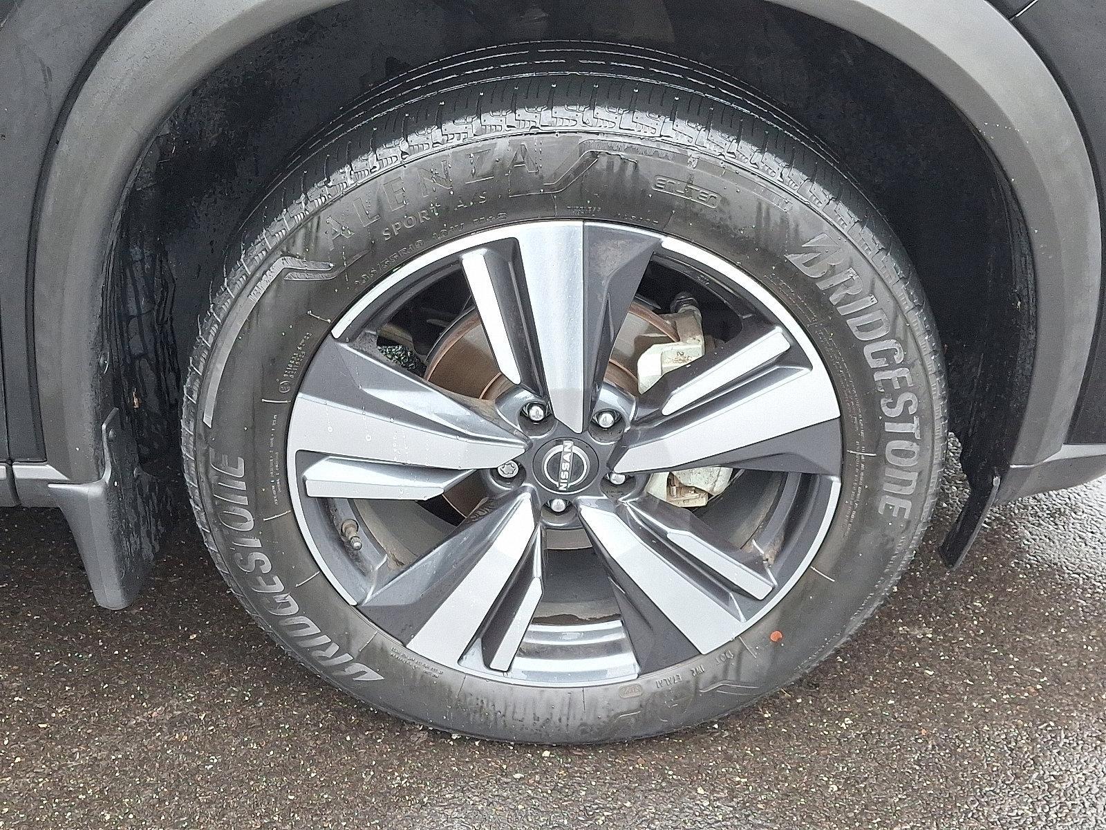 2023 Nissan Rogue Vehicle Photo in Jenkintown, PA 19046