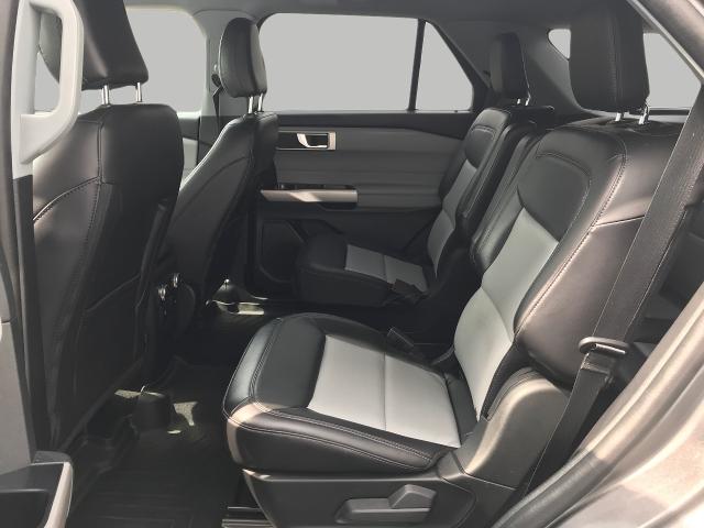 2023 Ford Explorer Vehicle Photo in GREEN BAY, WI 54303-3330