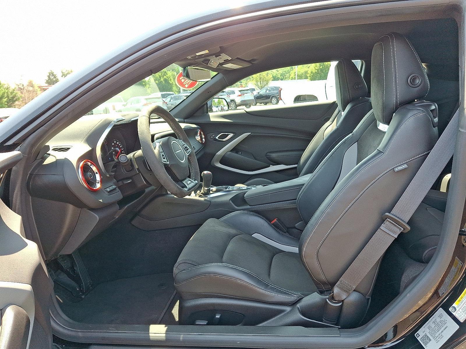 2021 Chevrolet Camaro Vehicle Photo in Trevose, PA 19053