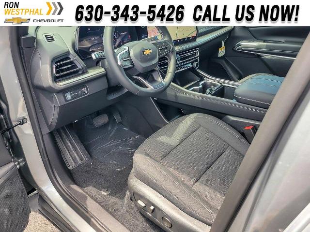 2025 Chevrolet Traverse Vehicle Photo in AURORA, IL 60503-9326