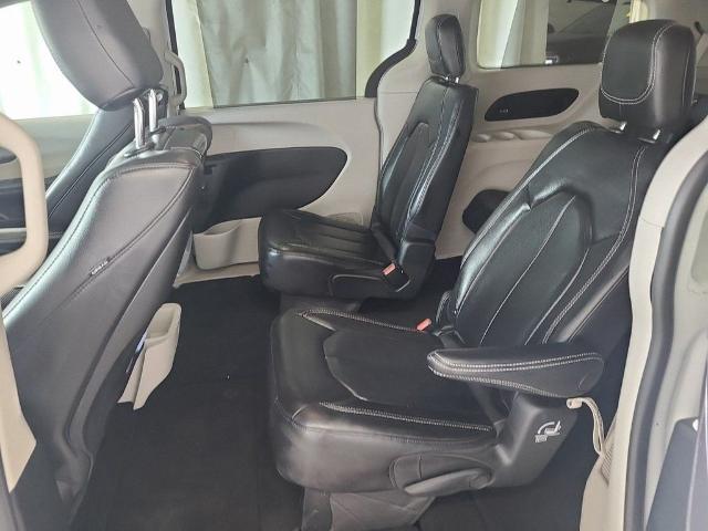 2022 Chrysler Pacifica Vehicle Photo in Cedar Rapids, IA 52402