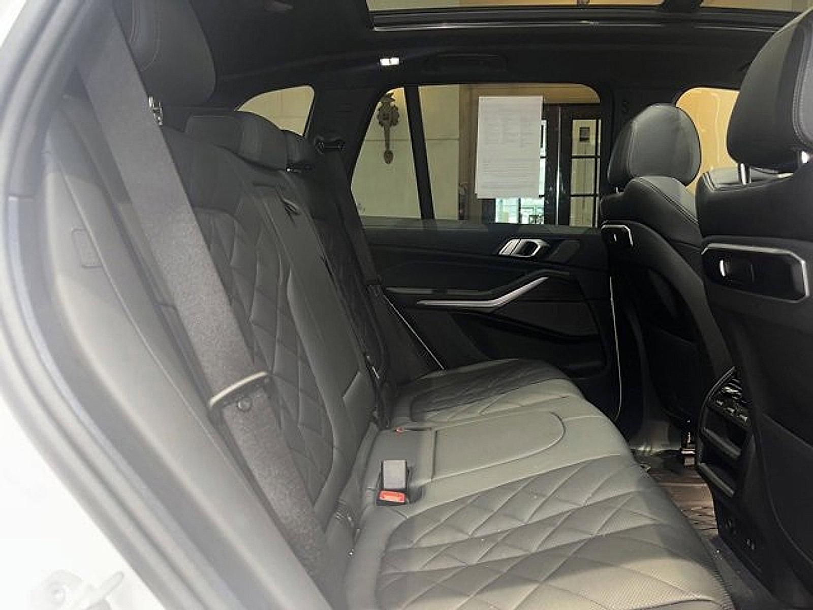 2024 BMW X5 xDrive40i Vehicle Photo in Lancaster, PA 17601