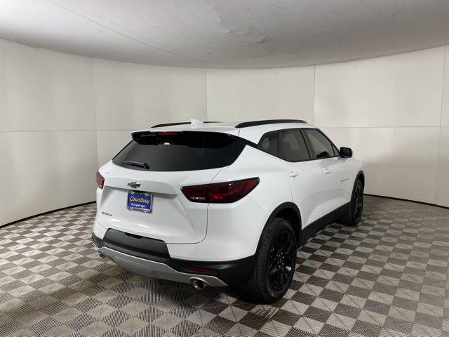 2025 Chevrolet Blazer Vehicle Photo in PHOENIX, AZ 85014-3381