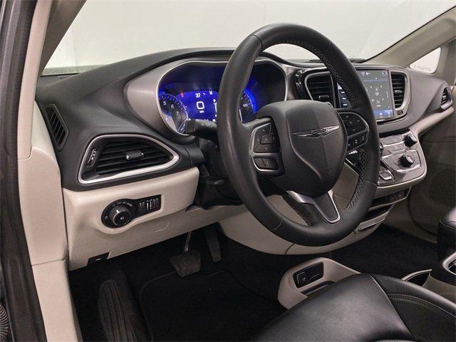 2023 Chrysler Pacifica Vehicle Photo in PORTLAND, OR 97225-3518