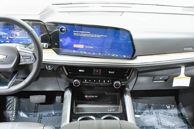 2025 Chevrolet Tahoe Vehicle Photo in EVERETT, WA 98203-5662