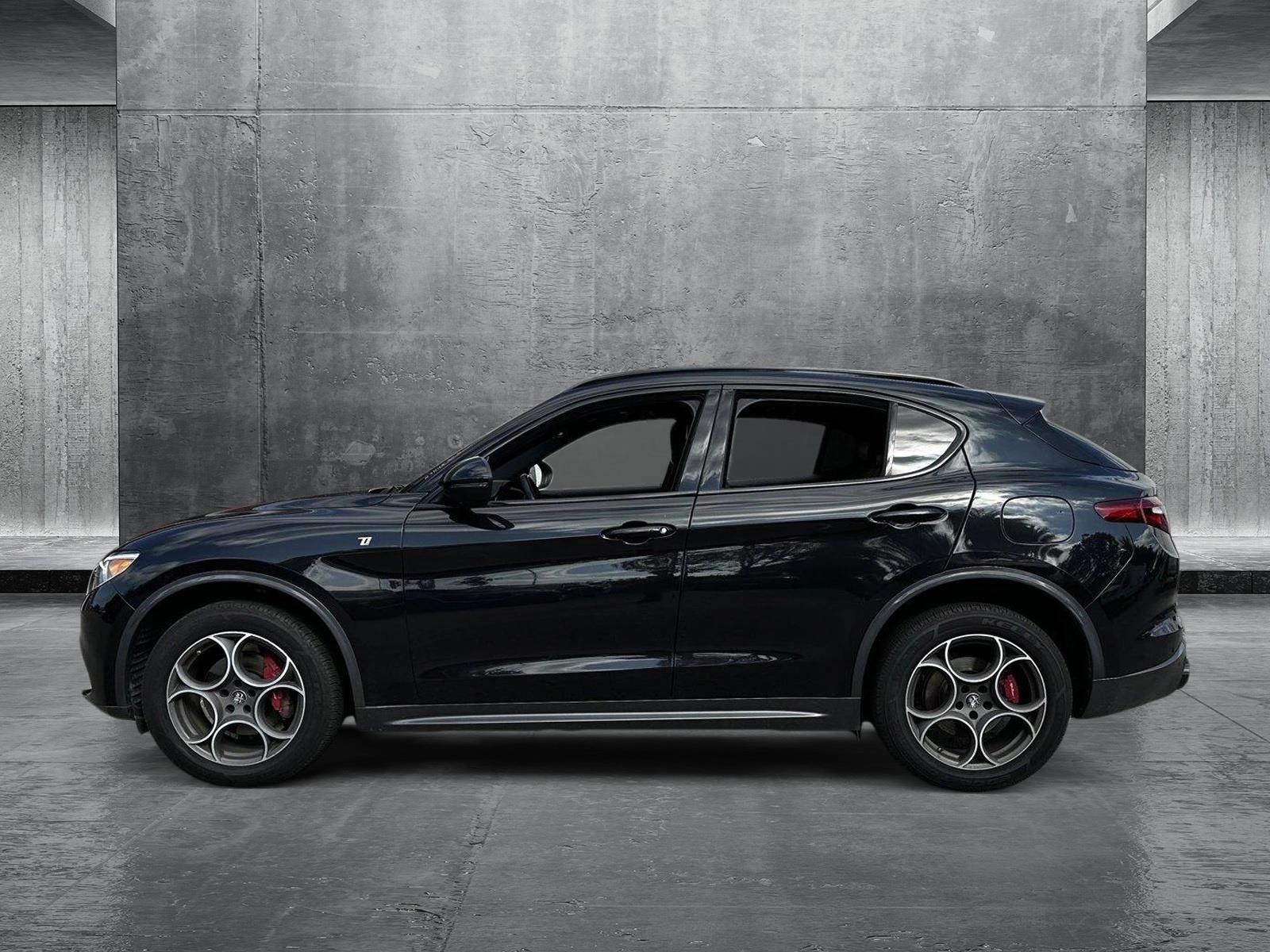 2022 Alfa Romeo Stelvio Vehicle Photo in Hollywood, FL 33021