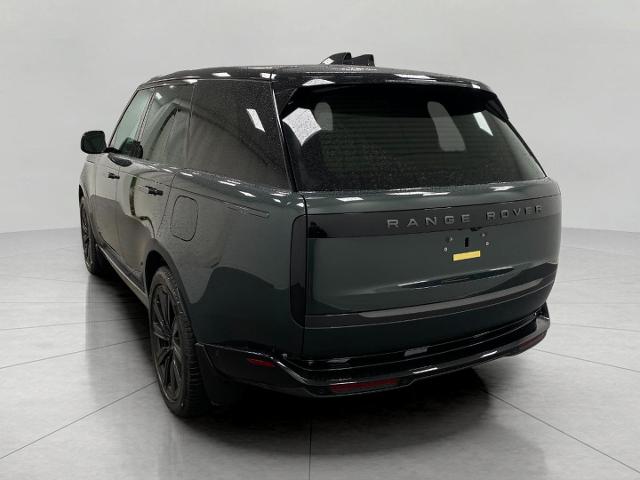 2025 Range Rover Vehicle Photo in Appleton, WI 54913