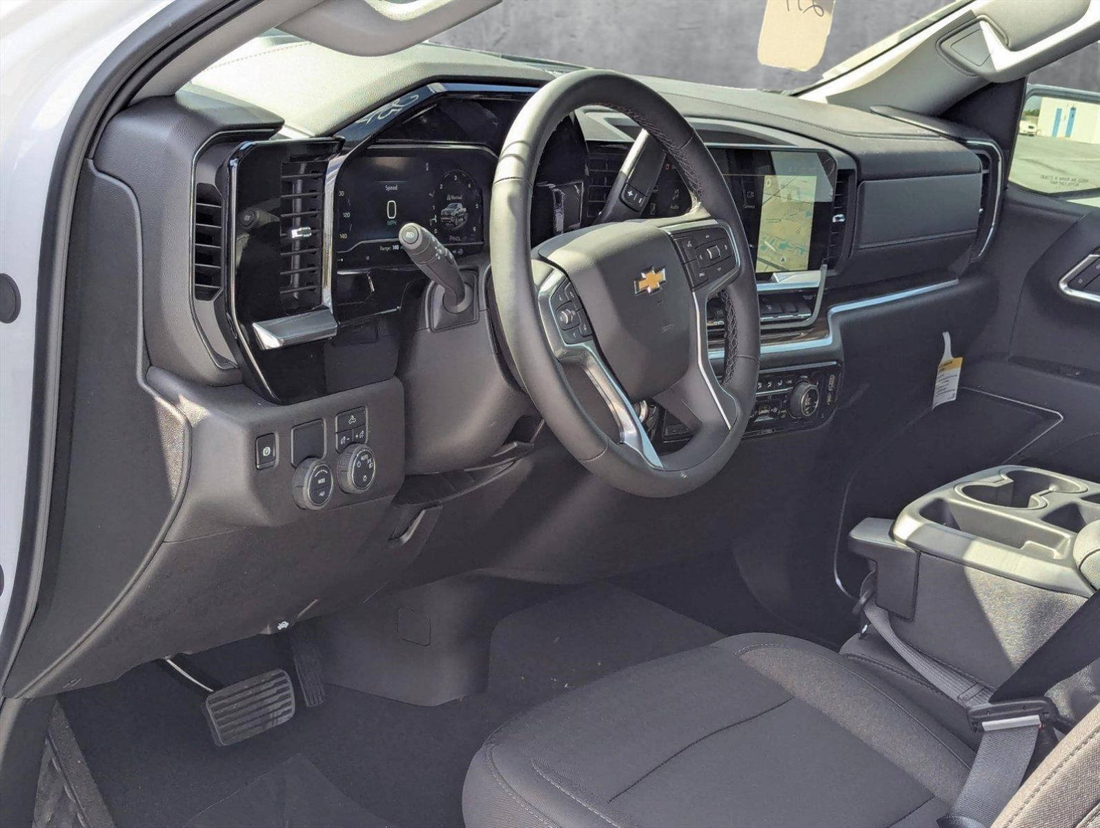 2025 Chevrolet Silverado 1500 Vehicle Photo in PEMBROKE PINES, FL 33024-6534