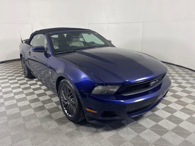 2012 Ford Mustang Vehicle Photo in MEDINA, OH 44256-9001