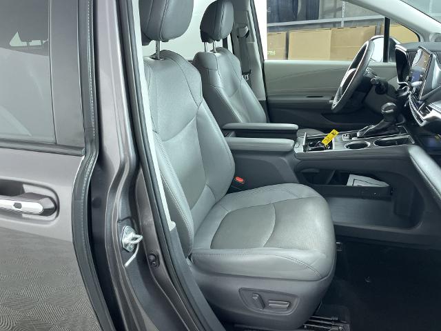 2021 Toyota Sienna Vehicle Photo in GILBERT, AZ 85297-0402