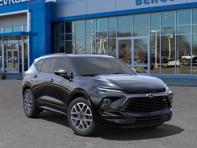 2025 Chevrolet Blazer Vehicle Photo in NEENAH, WI 54956-2243