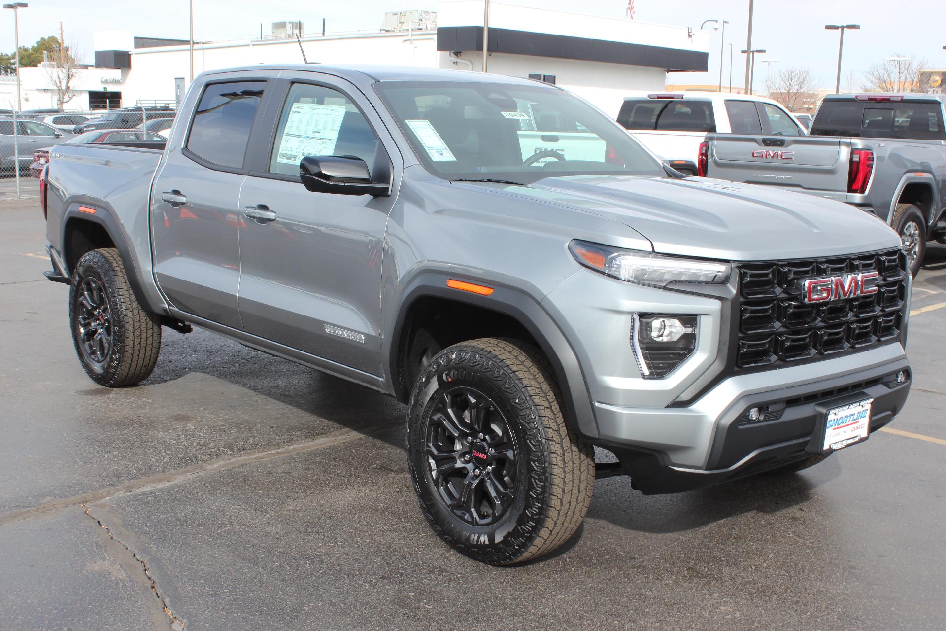 2025 GMC Canyon Vehicle Photo in AURORA, CO 80012-4011