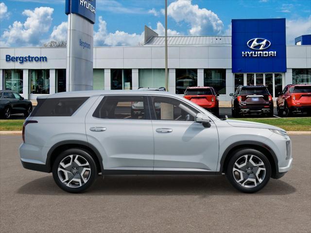 2025 Hyundai PALISADE Vehicle Photo in Green Bay, WI 54304