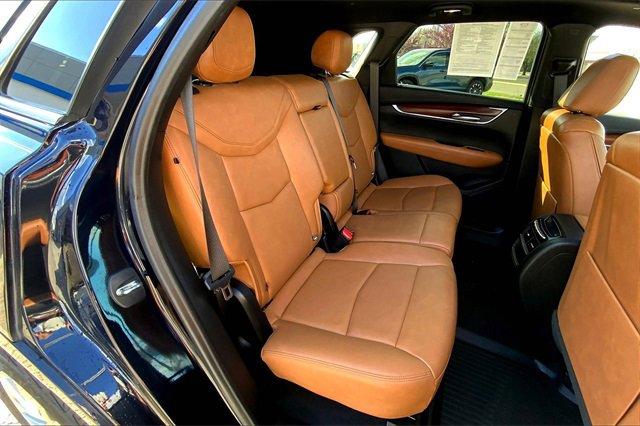 2021 Cadillac XT5 Vehicle Photo in TOPEKA, KS 66609-0000