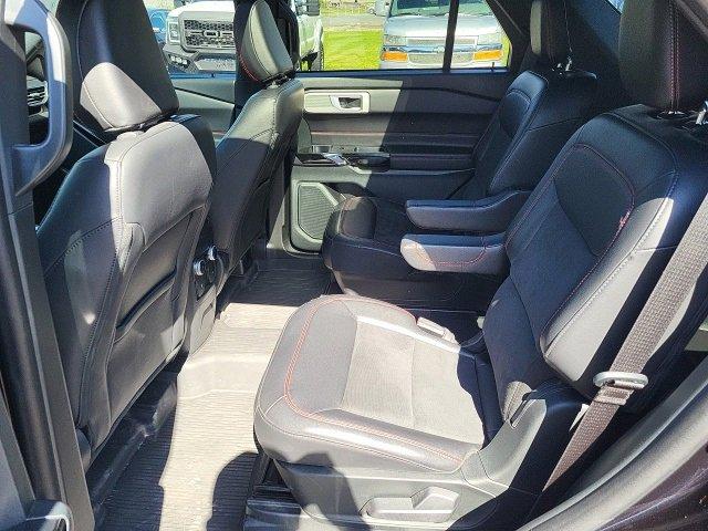 2023 Ford Explorer Vehicle Photo in THOMPSONTOWN, PA 17094-9014