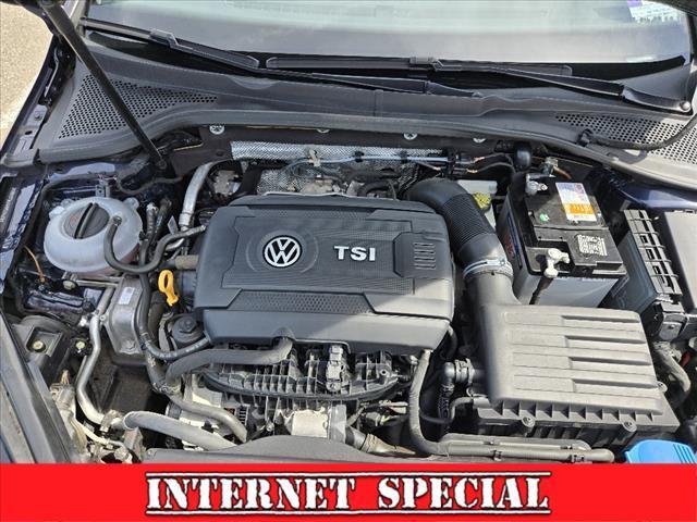2017 Volkswagen Golf Alltrack Vehicle Photo in LITTLE FALLS, NJ 07424-1717