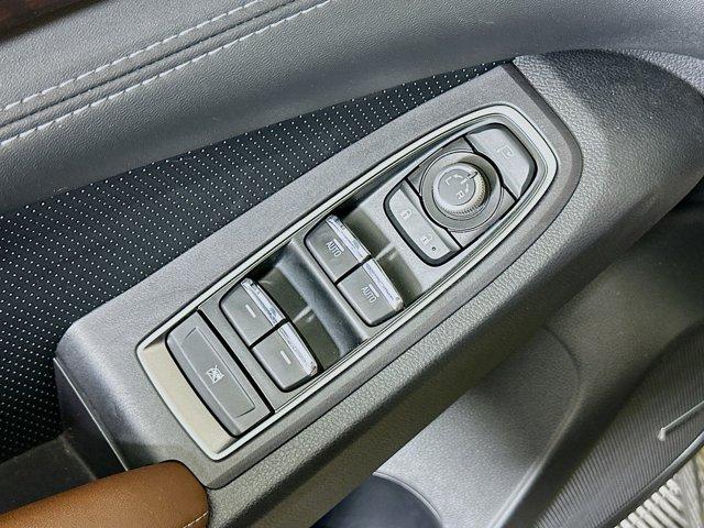 2024 Subaru Ascent Vehicle Photo in Doylestown, PA 18902