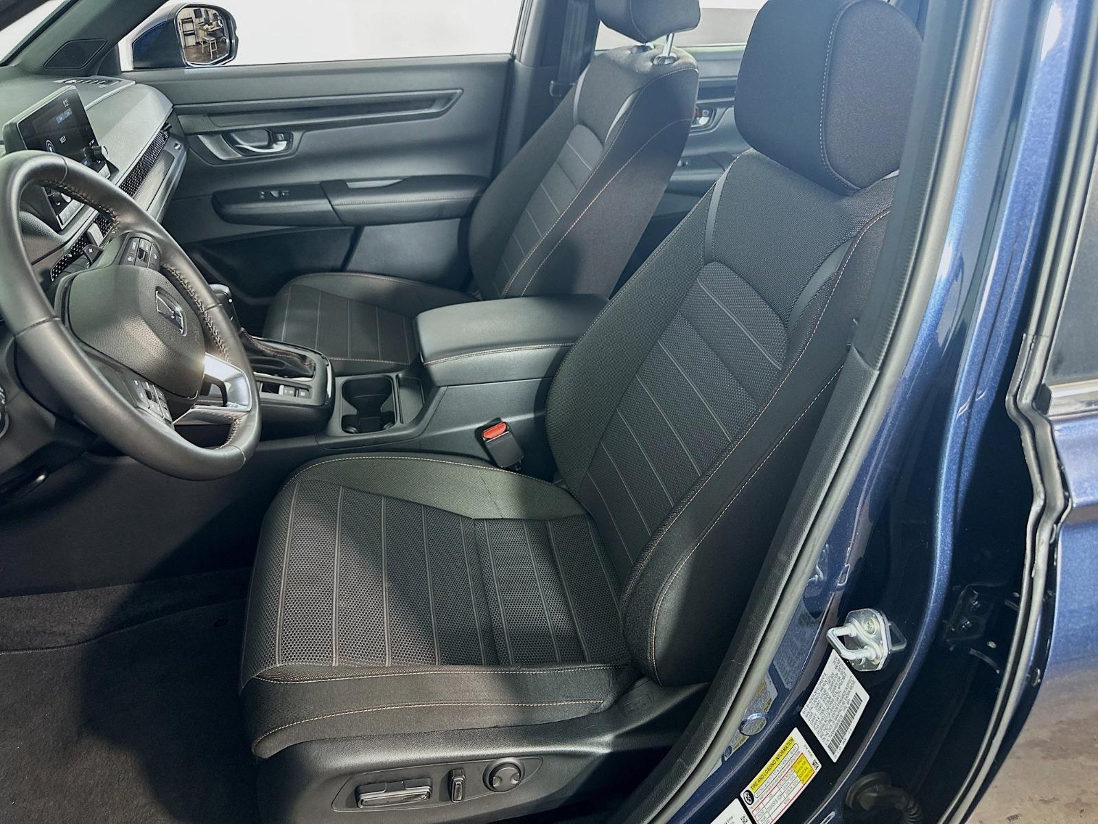 2025 Honda CR-V Hybrid Vehicle Photo in Langhorne, PA 19047