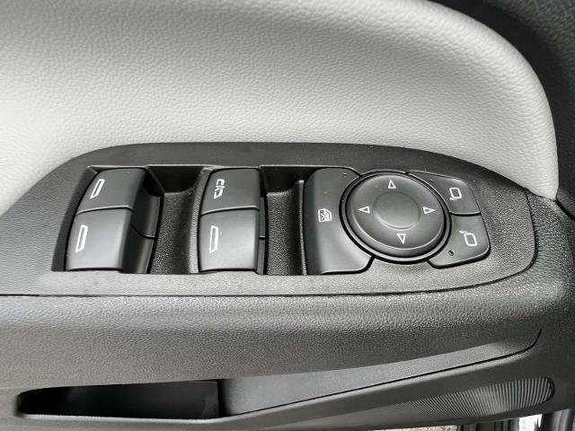 2022 Chevrolet Equinox Vehicle Photo in Roslyn, NY 11576