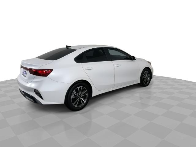 2022 Kia Forte Vehicle Photo in GILBERT, AZ 85297-0402