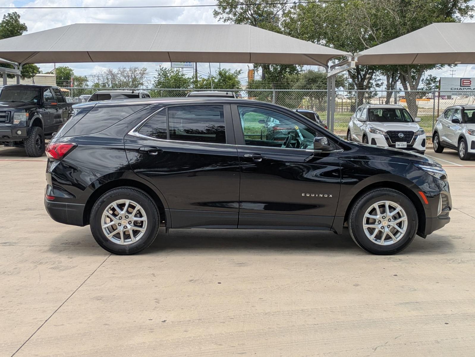 2022 Chevrolet Equinox Vehicle Photo in SELMA, TX 78154-1460