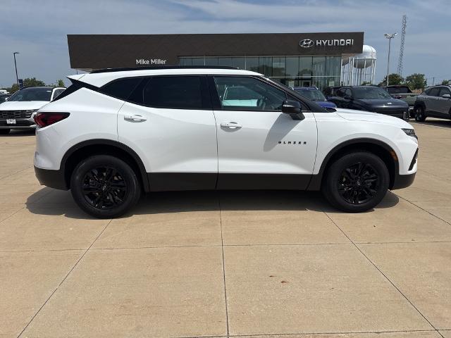 2022 Chevrolet Blazer Vehicle Photo in Peoria, IL 61615