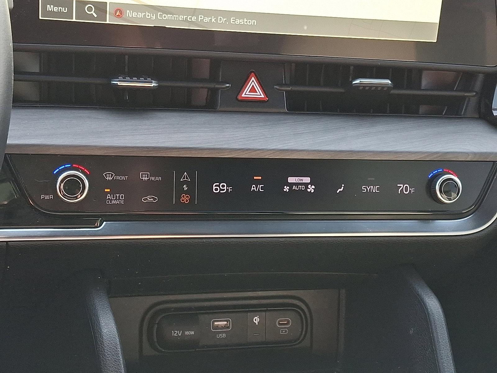 2023 Kia Sportage Vehicle Photo in Easton, PA 18045