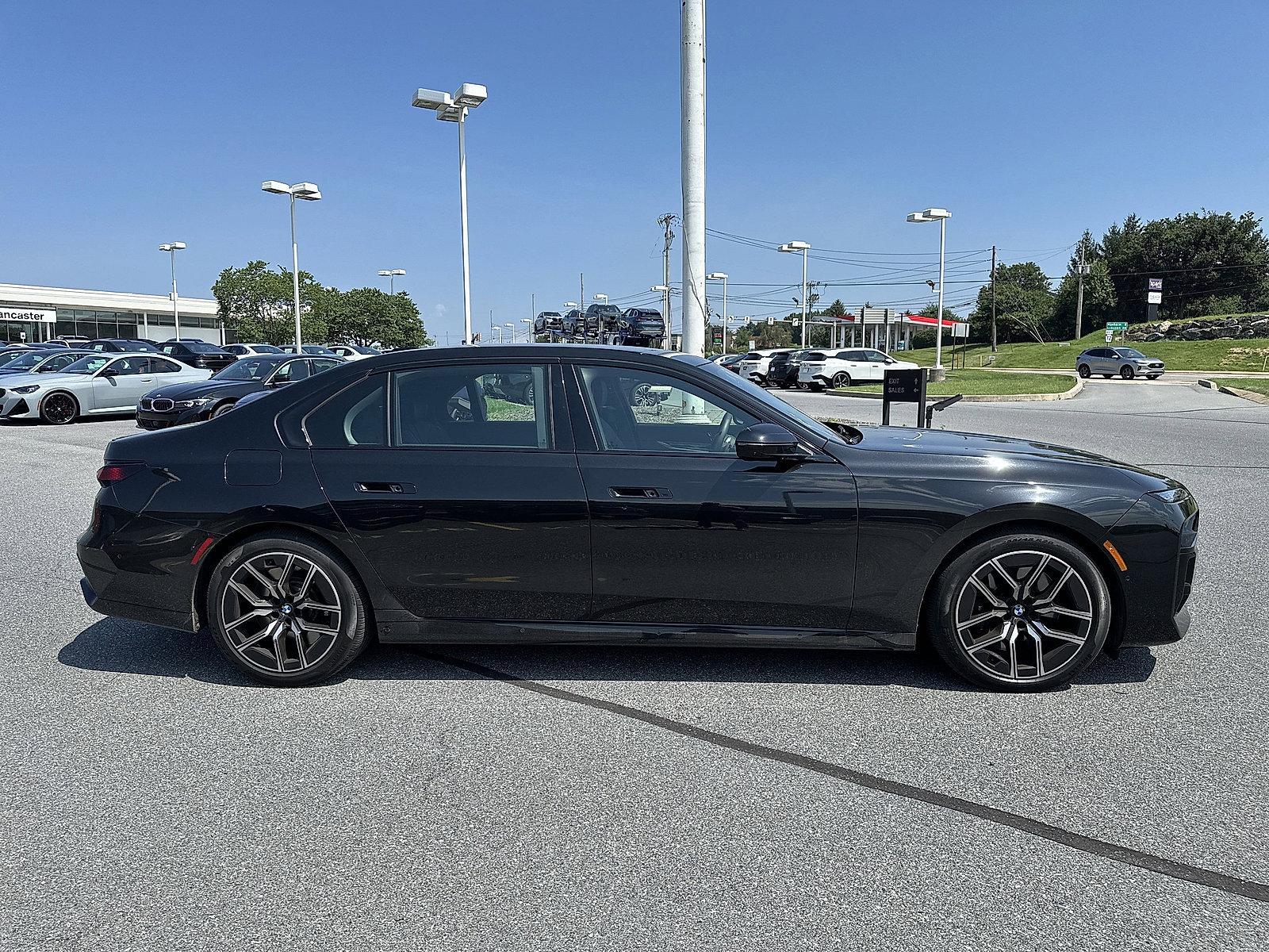 2024 BMW 760i xDrive Vehicle Photo in Lancaster, PA 17601