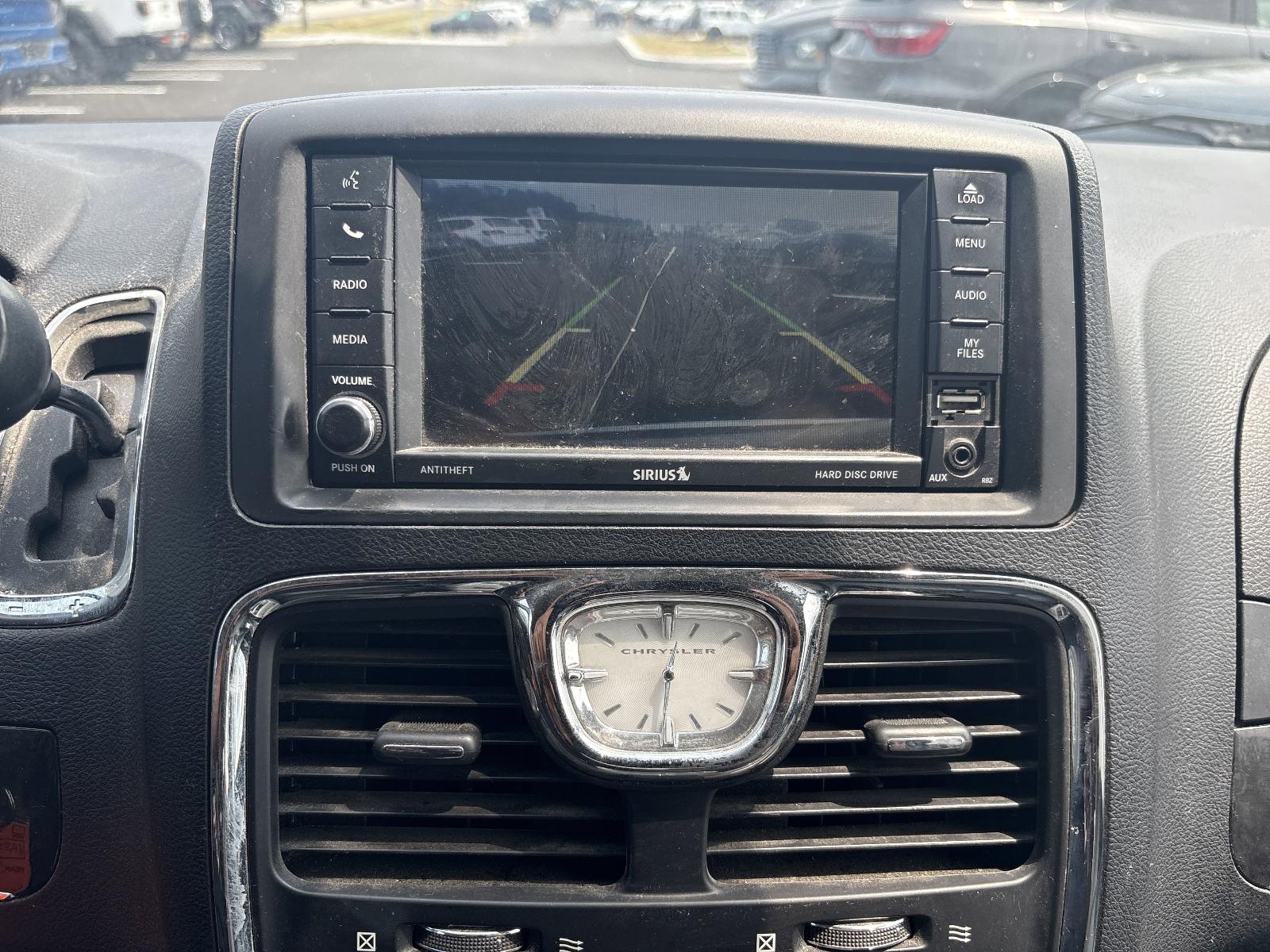 2014 Chrysler Town & Country Vehicle Photo in Mechanicsburg, PA 17050-1707