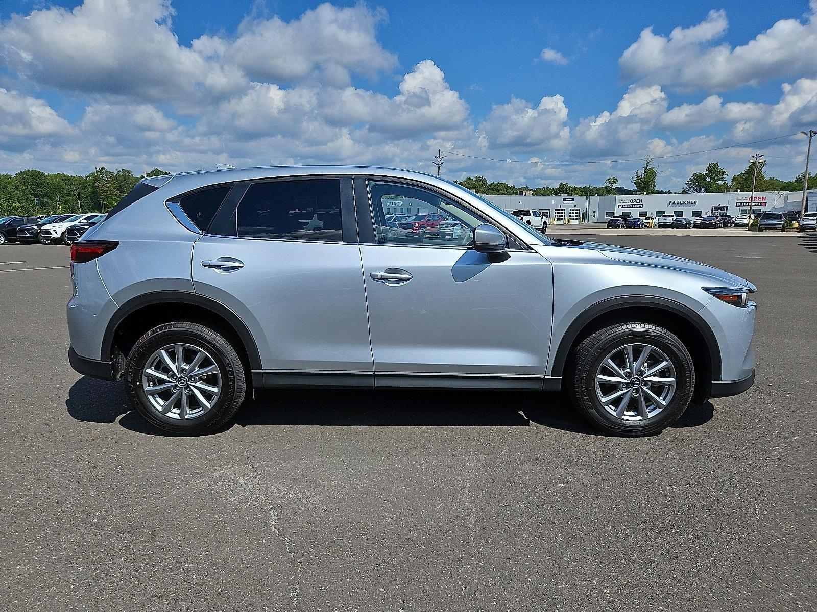 2023 Mazda CX-5 Vehicle Photo in Trevose, PA 19053