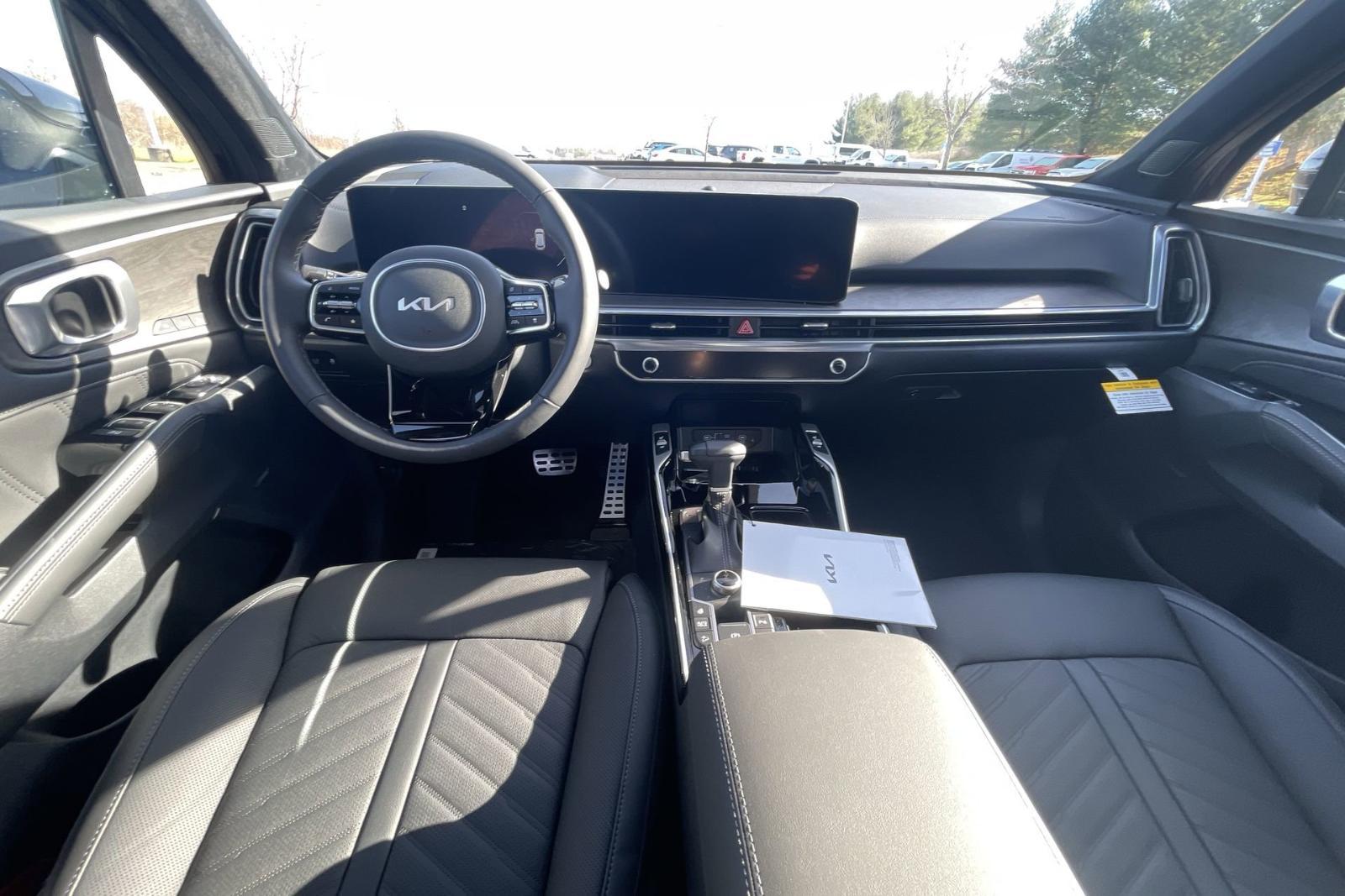 2025 Kia Sorento Vehicle Photo in Belle Vernon, PA 15012