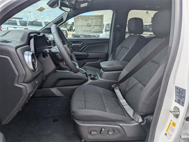 2024 Chevrolet Colorado Vehicle Photo in ENGLEWOOD, CO 80113-6708