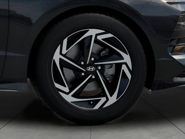 2025 Hyundai SONATA Vehicle Photo in Green Bay, WI 54304