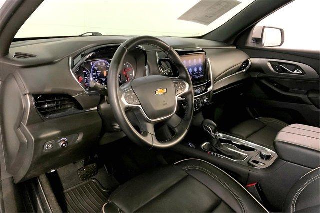 2023 Chevrolet Traverse Vehicle Photo in TOPEKA, KS 66609-0000