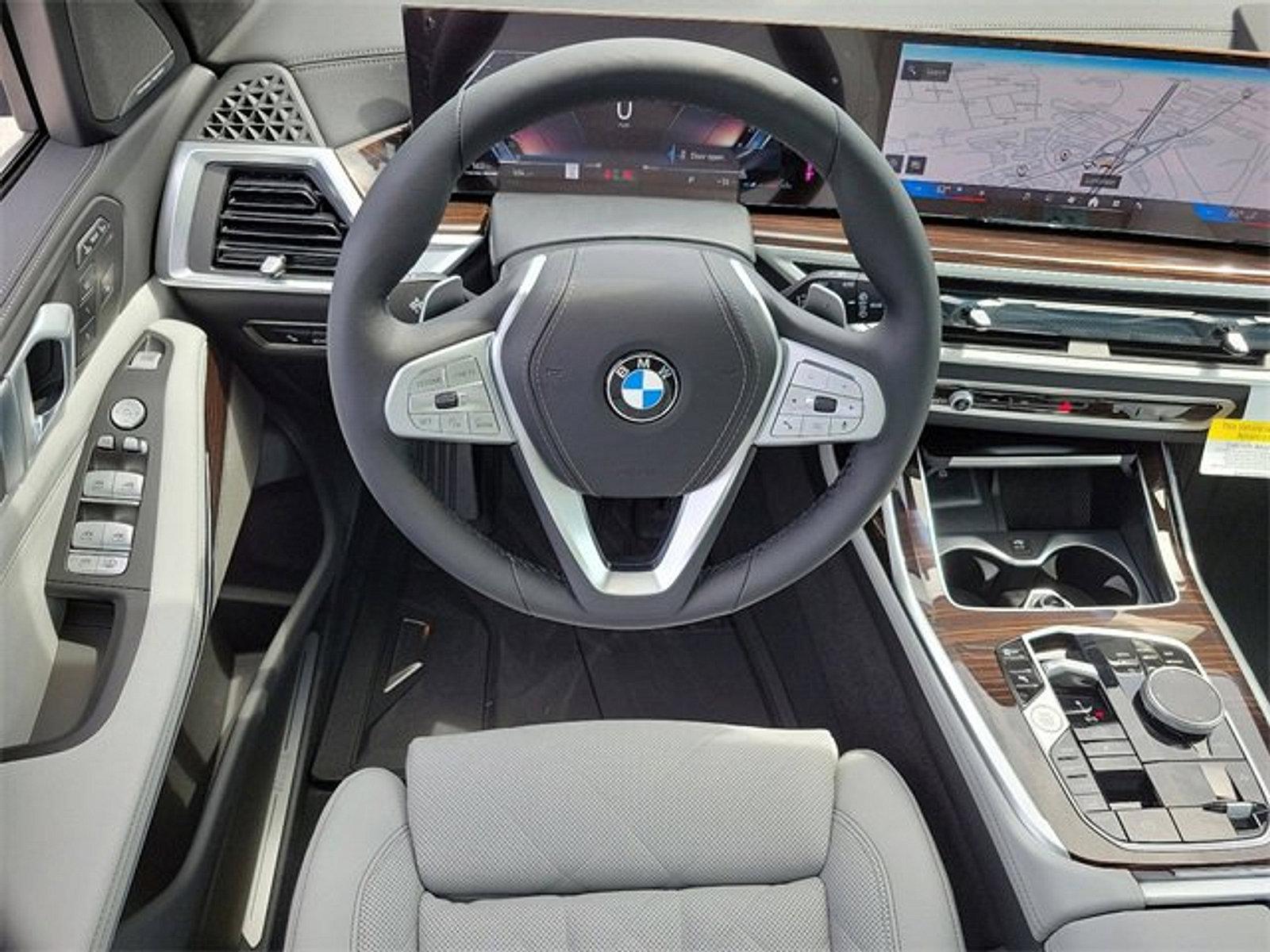 2024 BMW X7 xDrive40i Vehicle Photo in Lancaster, PA 17601